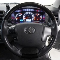 5433 平成29年式 ハイエース スーパーGL ダークプライム 2WD 2,000cc (ガソリン車) 2/5人乗車4.2万kmのサムネイル