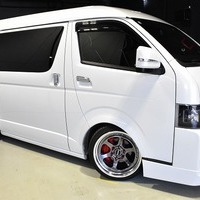 5477.令和4年式 ハイエース スーパーGL ダークプライムⅡ 2WD 2,800cc ディーゼル車 走行2万キロ 検査1年付きのサムネイル