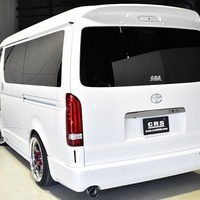5477.令和4年式 ハイエース スーパーGL ダークプライムⅡ 2WD 2,800cc ディーゼル車 走行2万キロ 検査1年付きのサムネイル