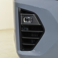 5376 日産 キャラバングランドプレミアムGX 登録済未使用車 2WD 2,500cc (ディーゼル車) 2/5人乗車 20kmのサムネイル