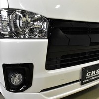 5505.平成28年式 ハイエース スーパーGL ダークプライム 2WD 3,000cc ディーゼル車 走行8.2万キロ 検査1年付きのサムネイル