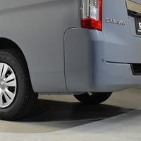 5376 日産 キャラバングランドプレミアムGX 登録済未使用車 2WD 2,500cc (ディーゼル車) 2/5人乗車 20kmのサムネイル