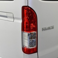 4927 令和4年式 ハイエース スーパーGL ダークプライムⅡ 2WD 2,800cc (ディーゼル) 2/5人乗車 3.0万kmのサムネイル