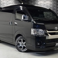 5426 令和5年式 ハイエース スーパーGL ダークプライムⅡ 2WD 2,000cc (ガソリン) 2/5人乗車 0.73万kmのサムネイル