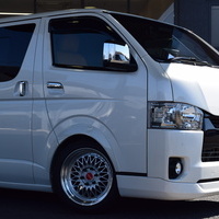 5430 令和3年式 ハイエース スーパーGL ダークプライムⅡ 2WD 2,000cc (ガソリン車) 2/5人乗車 3.25万kmのサムネイル