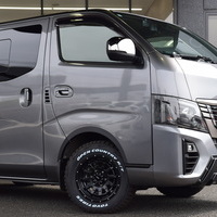 5446 キャラバン グランドプレミアムGX 4WD 2,400cc (ディーゼル車) 5人乗車　5,300kmのサムネイル