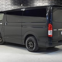 5424 令和6年式 ハイエース スーパーGL ダークプライムⅡ 4WD 2,800cc (ディーゼル車) 2/5人乗車 0.95万kmのサムネイル