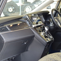 5200　令和7年式 デリカD:5 シャモニー 4WD 2,300㏄ ディーゼル車 登録済み未使用車　8人乗りのサムネイル