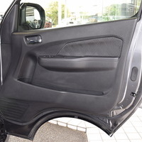 5446 キャラバン グランドプレミアムGX 4WD 2,400cc (ディーゼル車) 5人乗車　5,300kmのサムネイル