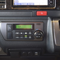 5423 令和3年式 ハイエース スーパーGL ダークプライムⅡ 2WD 2,000cc (ガソリン車) 2/5人乗車 3.8万kmのサムネイル