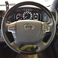 5430 令和3年式 ハイエース スーパーGL ダークプライムⅡ 2WD 2,000cc (ガソリン車) 2/5人乗車 3.25万kmのサムネイル