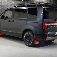 5384 令和7年式 三菱デリカ D:5 CHAMONIX 4WD 2,300cc (ディーゼル車)  7人乗り　100kmのサムネイル