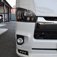 5465 平成29年式 ハイエース スーパーGL ダークプライム 2WD 3,000cc (ディーゼル車) 2/5人乗車 14万kmのサムネイル