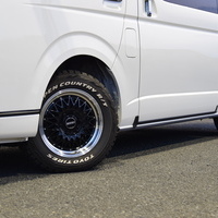 5466　令和5年式　ハイエース　スーパーGL　ダークプライムⅡ　4WD　2800cc　ディーゼル車　5人乗り　1,400kmのサムネイル