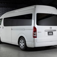 5047  ハイエース コミューター GL 2WD 2,800cc (ディーゼル) 10人乗車 内装架装車 3ナンバー登録のサムネイル