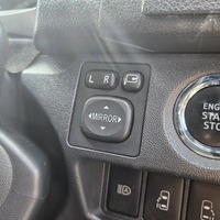 5415　平成31年式　ハイエース　50thアニバーサリーLIMITED　2WD　2800cc　ディーゼル車　5人乗り　9.2万kmのサムネイル