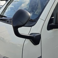 5491　令和7年式　ハイエース　DX　2WD　ガソリン車　6人乗り　10km　登録済み未使用車のサムネイル