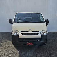 5491　令和7年式　ハイエース　DX　2WD　ガソリン車　6人乗り　10km　登録済み未使用車のサムネイル