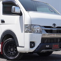 5560　令和5年式　ハイエース　スーパーGL　ダークプライムⅡ　4WD　2800cc　ディーゼル車　5人乗り　1.4万kmのサムネイル
