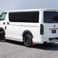 5560　令和5年式　ハイエース　スーパーGL　ダークプライムⅡ　4WD　2800cc　ディーゼル車　5人乗り　1.4万kmのサムネイル