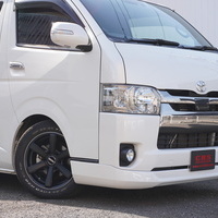 5561　令和2年式　ハイエース　スーパーGL　ダークプライムⅡ　2WD　2000cc　ガソリン車　5人乗り　5.0万kmのサムネイル