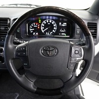 5540 令和4年式 ハイエース スーパーGL ダークプライムⅡ 4WD 2,800cc (ディーゼル車）2/5人乗車 4.8万kmのサムネイル