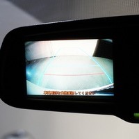 5409 平成27年式 ハイエース ワゴンGL 2WD 2,700cc (ガソリン車) 10人乗車 6.7万kmのサムネイル