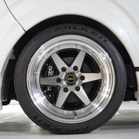 5448 令和4年式 ハイエース スーパーGL ダークプライムⅡ　2WD 2,800cc (ディーゼル車) 2/5人乗車 1.05万kmのサムネイル