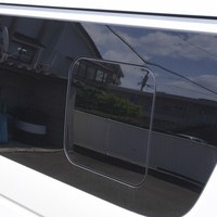 5518 令和5年式 ハイエース スーパーGL ダークプライム2　2WD 2,800cc (ディーゼル) 2/5人乗車 3.8万kmのサムネイル