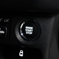 5019 平成29年式 トヨタ ハイエース ワゴンGL 架装車 2WD 2,700cc(ガソリン車）7人乗車 3.68万km（車検R9年3月）のサムネイル