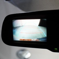 5436 平成28年式 ハイエース スーパーGL 2WD 2,000cc (ガソリン車) 2/5人乗車 5.7万kmのサムネイル