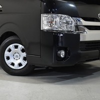 5536 令和2年式 ハイエース ファインテックツアラー 2WD 2,700cc(ガソリン車）10人乗車 7.1万kmのサムネイル