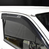 5543.平成30年式 ハイエース スーパーGL ダークプライム 2WD 2,800cc ディーゼル車 走行13.6万キロ 検査1年付きのサムネイル
