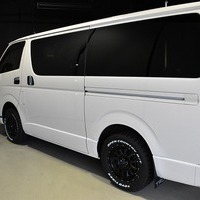 5487.令和4年式 ハイエース スーパーGL ダークプライムⅡ MRT1 4WD 2,800cc ディーゼル車 走行1.3万キロ 車検令和7年11月のサムネイル