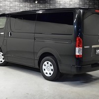 5442 令和5年式 ハイエース スーパーGL ダークプライムⅡ 2WD 2,000cc (ガソリン) 2/5人乗車 5.74万kmのサムネイル
