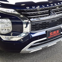 5535　令和5年式 アウトランダーPHEV  P7人乗り 4WD 2,400㏄ ガソリン車/プラグインハイブリッドのサムネイル