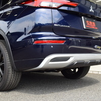 5535　令和5年式 アウトランダーPHEV  P7人乗り 4WD 2,400㏄ ガソリン車/プラグインハイブリッドのサムネイル
