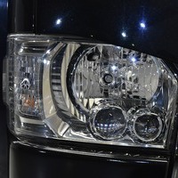 5523 令和1年式 ハイエース スーパーGL ダークプライム 2WD 2,000cc (ガソリン車) 2/5人乗車 2.8万kmのサムネイル