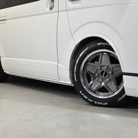 3976 令和6年式 ハイエース スーパーGL ダークプライムⅡ 2WD 2,800cc (ディーゼル車）2/5人乗車 1.2万km（車検R8年3月）のサムネイル