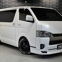 5590 令和5年式 ハイエース スーパーGL ダークプライムⅡ 2WD 2,800cc (ディーゼル車）0.8万kmのサムネイル