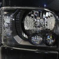 5501 令和2年式 ハイエース スーパーGL  ダークプライム　2WD 2,000cc (ガソリン車) 2/5人乗車 5.8万kmのサムネイル