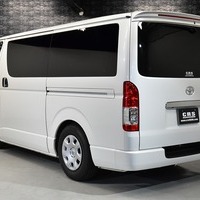 5436 平成28年式 ハイエース スーパーGL 2WD 2,000cc (ガソリン車) 2/5人乗車 5.7万kmのサムネイル