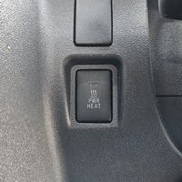 5544　令和1年式　ハイエース　50thアニバーサリーLIMITED　2WD　2800cc　ディーゼル車　5人乗り　5.4万kmのサムネイル