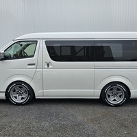 5121　オリジナルPKG　ハイエース　ワゴンGL　2WD　2700cc　ガソリン車　10人乗りのサムネイル