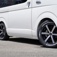 5182 特別仕様車 ハイエース ファインテックツアラー 2WD 2,700cc (ガソリン) 10人乗車 14kmのサムネイル