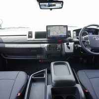 5182 特別仕様車 ハイエース ファインテックツアラー 2WD 2,700cc (ガソリン) 10人乗車 14kmのサムネイル