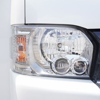 5597 【内装架装車/3ナンバー登録】平成27年式 ハイエース ワイドバン ダークプライム 2WD 3,000cc (ディーゼル) 10人乗車 14万kmのサムネイル
