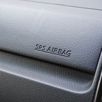 5647 令和5年式 ハイエース スーパーGL ダークプライム2　2WD 2,800cc (ディーゼル) 2/5人乗車 2.0万kmのサムネイル