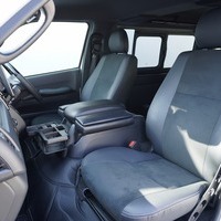 5647 令和5年式 ハイエース スーパーGL ダークプライム2　2WD 2,800cc (ディーゼル) 2/5人乗車 2.0万kmのサムネイル