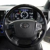 5655 令和3年式 ハイエース S-GL ダークプライムⅡ 2WD 2,800cc (ディーゼル車) 2/5人乗車 5.9万kmのサムネイル